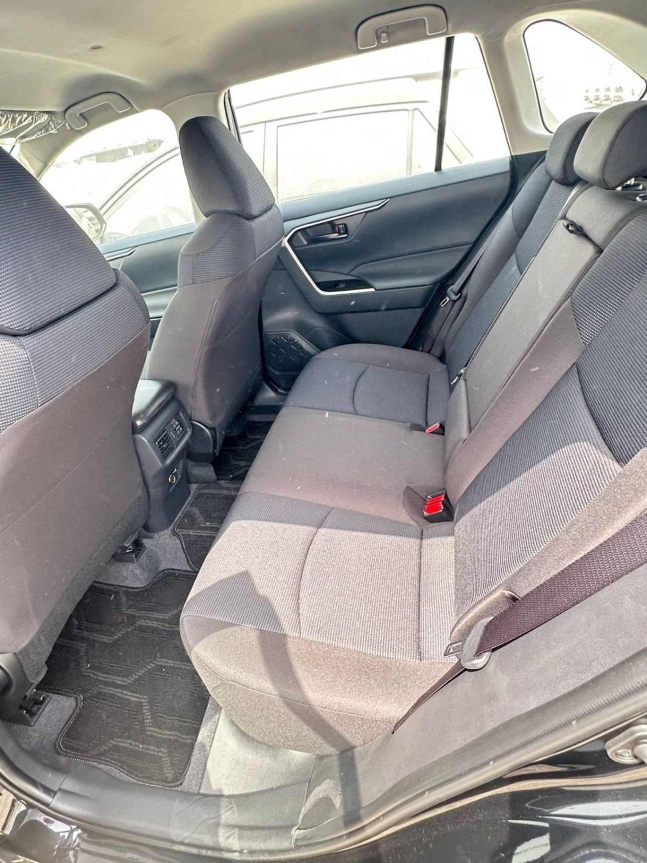 تويوتا راف ٤ TOYOTA RAV 4 2.0L 2WD PETROL MODEL 2025