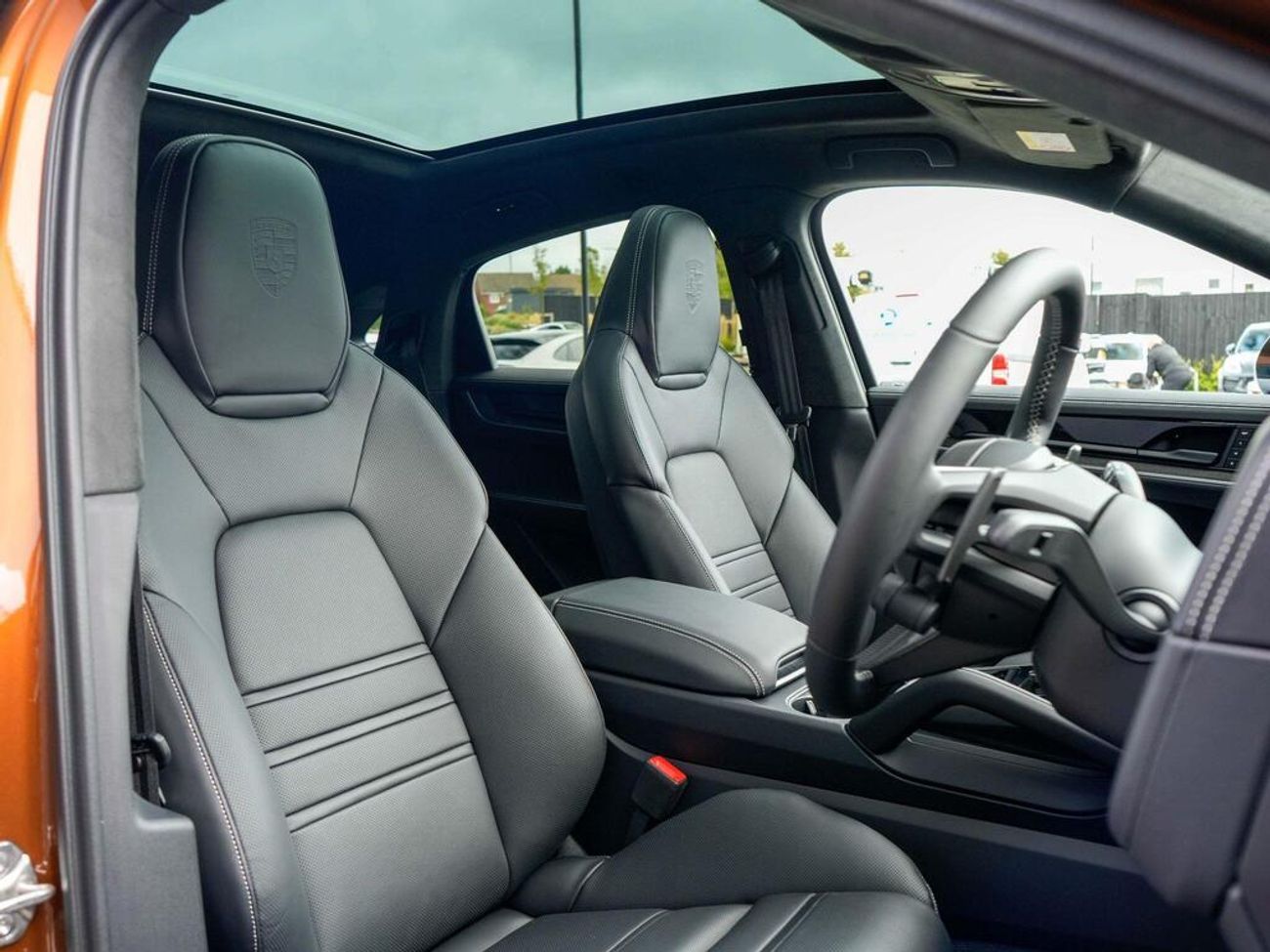 Porsche Cayenne E-Hybrid Coupe 4.0 V8 E-Hybrid 25.9kWh Turbo TiptronicS 4WD Euro 6 (s/s) 5dr (EXPORT ONLY)