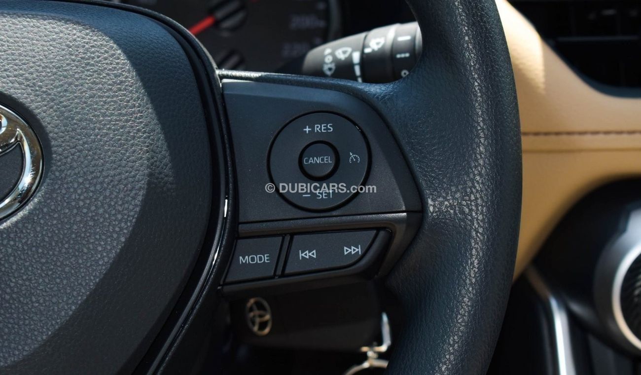 Toyota RAV4 2.0L petrol AWD A/T White color