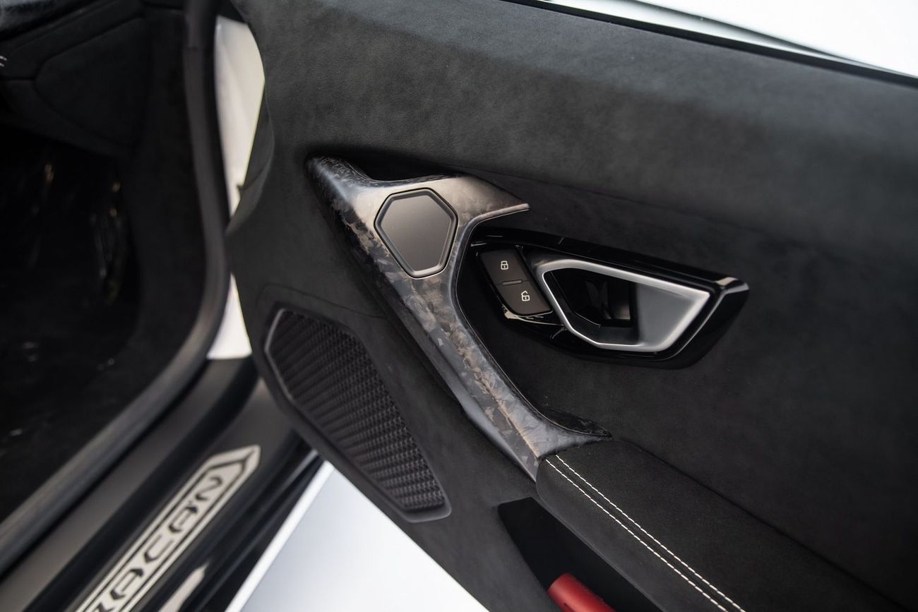 Lamborghini Huracan PERFORMANTE