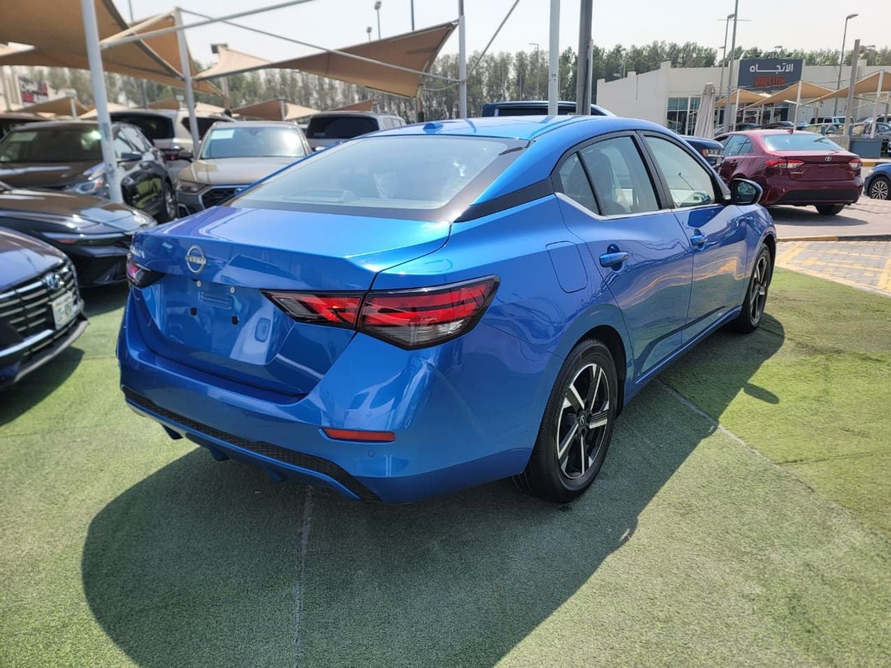 نيسان سنترا STANDARD SV