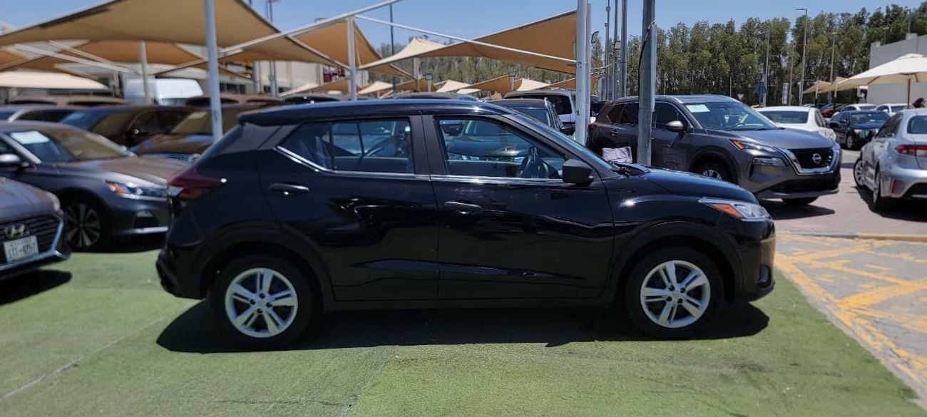 Nissan Kicks SV
