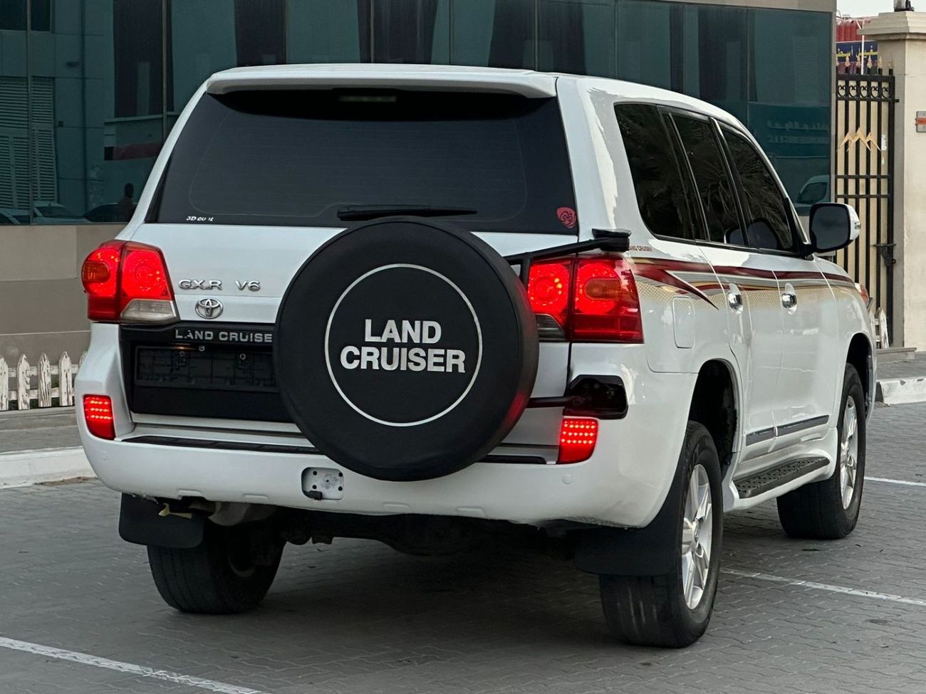 تويوتا لاند كروزر