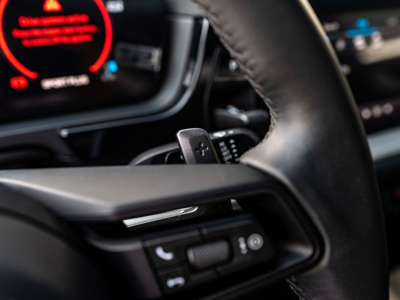 Porsche Cayenne Base Coupe