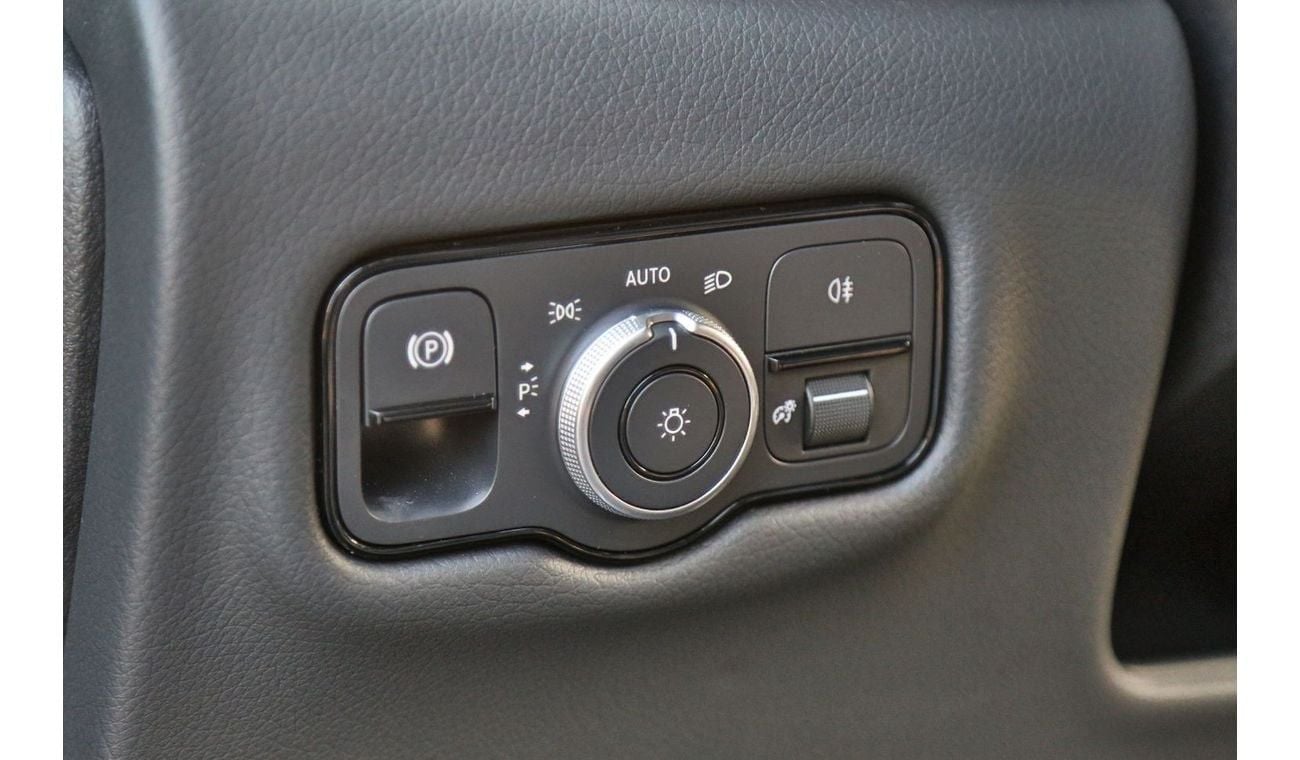 مرسيدس بنز V 300 Avantgarde+ Extra Long/2025/GCC/2 Years Local Warranty