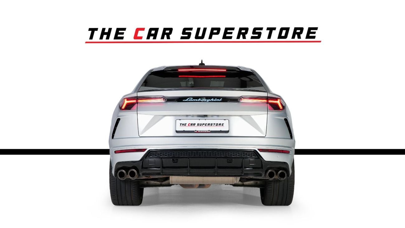 Lamborghini Urus STD Exclusive Leather With Orange Stitching-Black Exterior Pack-23 Inch Black Rims