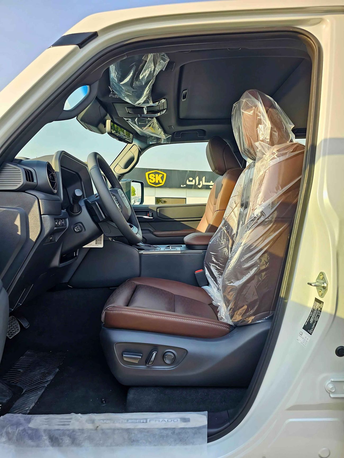 تويوتا برادو ADVENTURE TURBO / 2.8L V4 DIESEL / 360* WITH HEADUP DISPLAY / SUNROOF / HIGH OPTION (CODE # ADV)