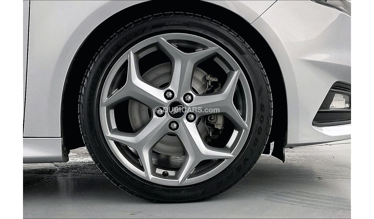 فورد فوكاس ST | سنة ضمان مجانية | 0 دفعة أولى | سياسة الإعادة بعد 7 أيام