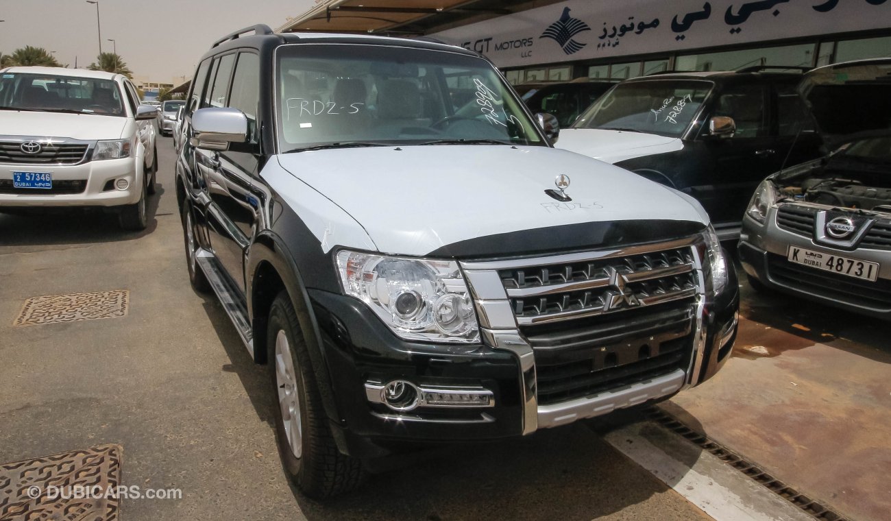 Mitsubishi Pajero GLX 3.5L - For Export Only