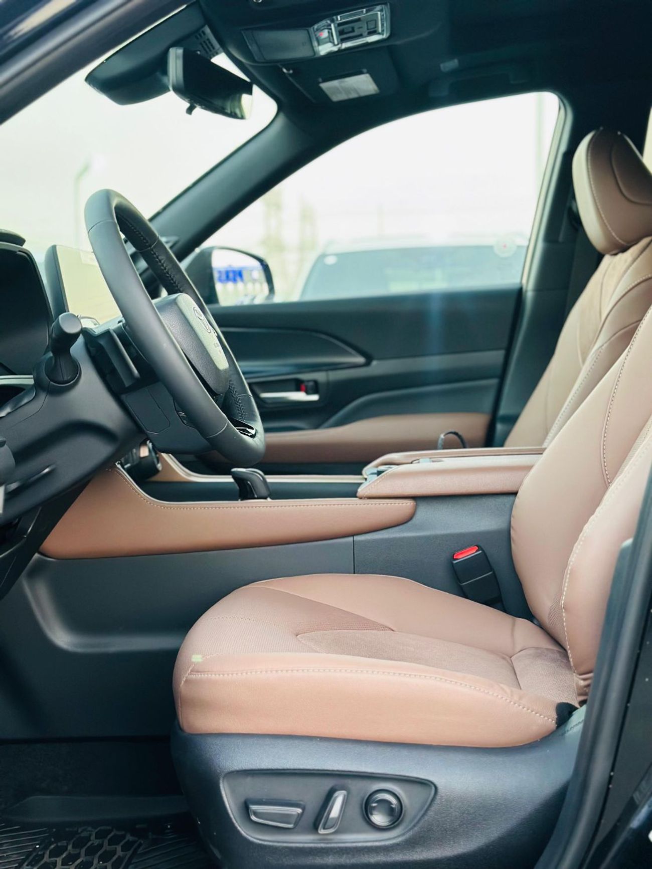 Toyota Grand Highlander PLATINUM