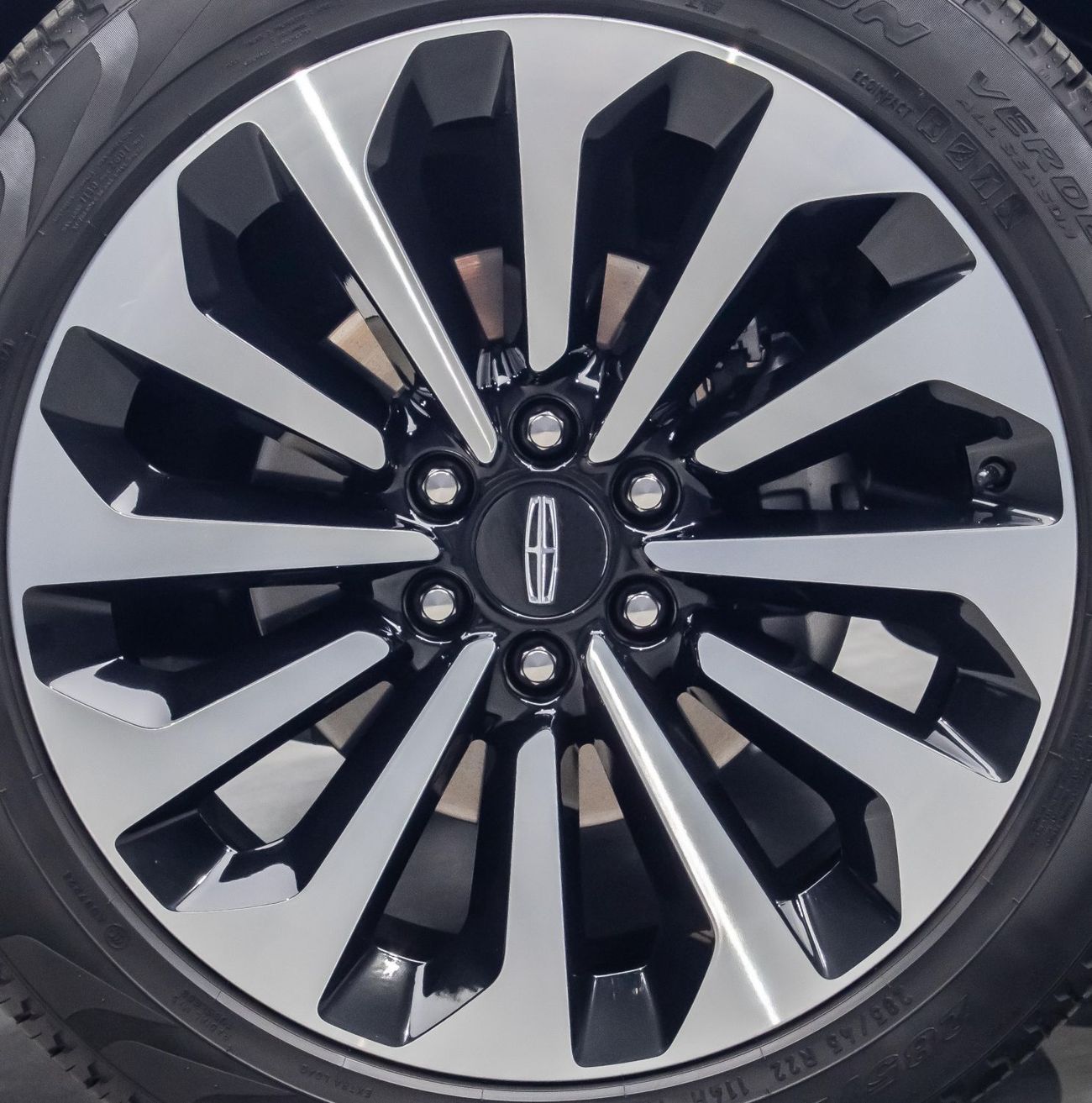 لينكولن نافيجاتور Reserve 3.5L