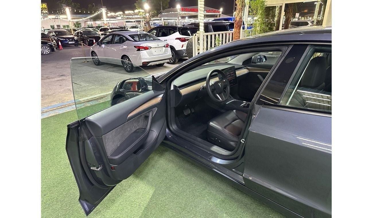 تسلا موديل 3 Tesla Model 3 baterie standart