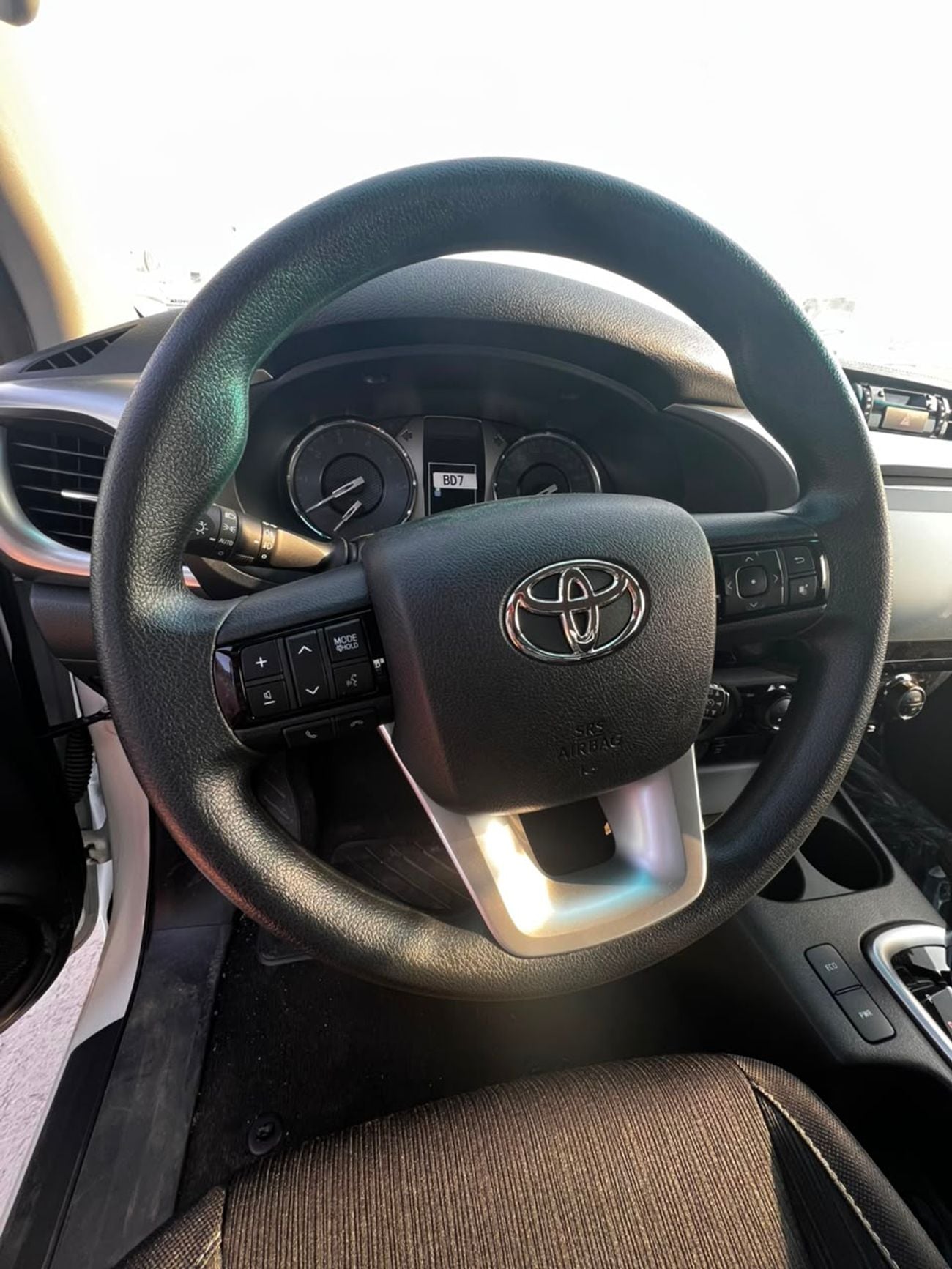 Toyota Hilux SR5 (NON GCC) Toyota Hilux DC 2.4L Diesel  4x4 MY 2026