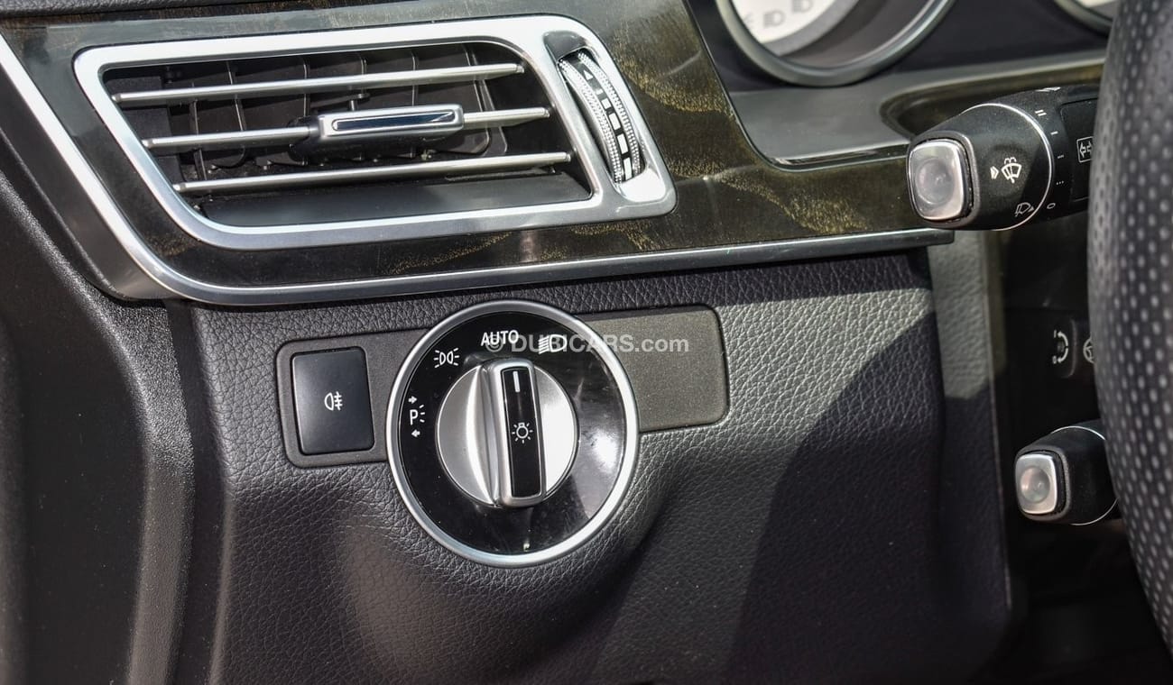 Mercedes-Benz E300 2014 KOREAN SPECS GOOD CONDITION