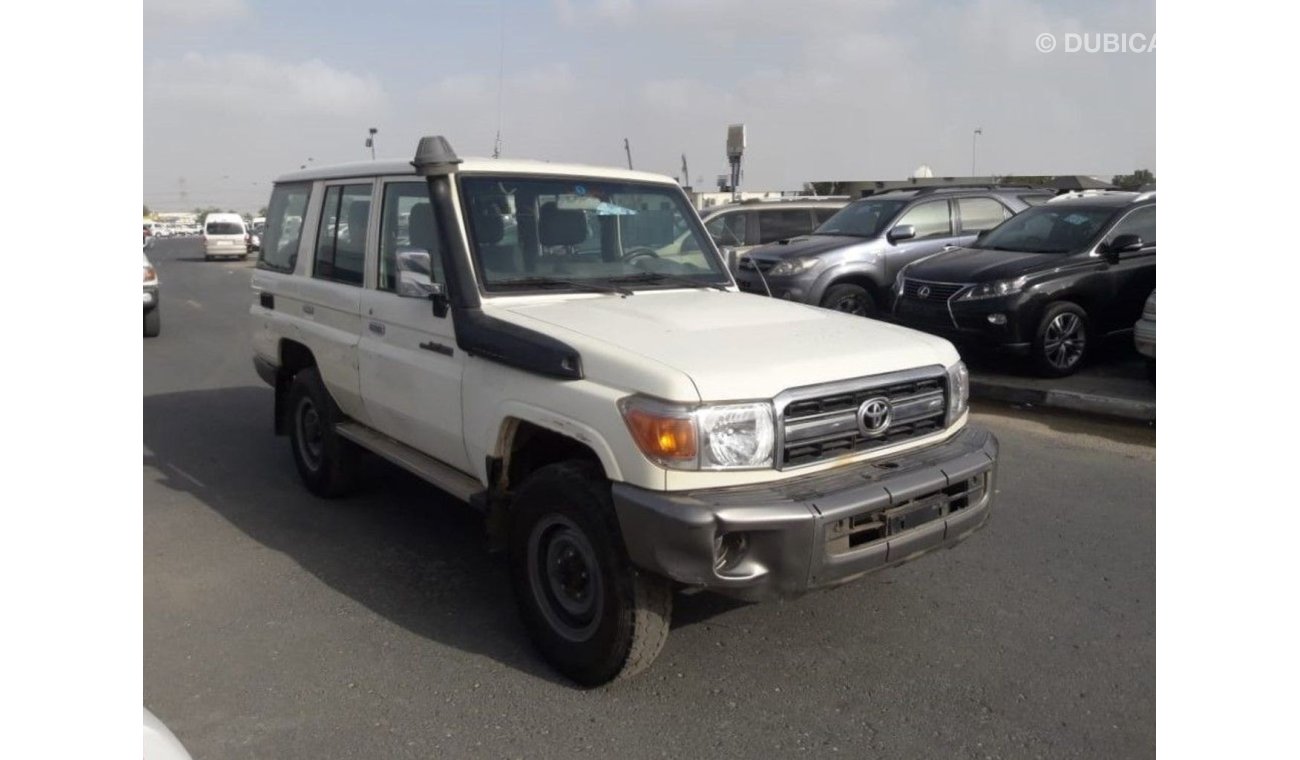 Toyota Land Cruiser land cruiser LEFT HAND(Stock no PM 557 )