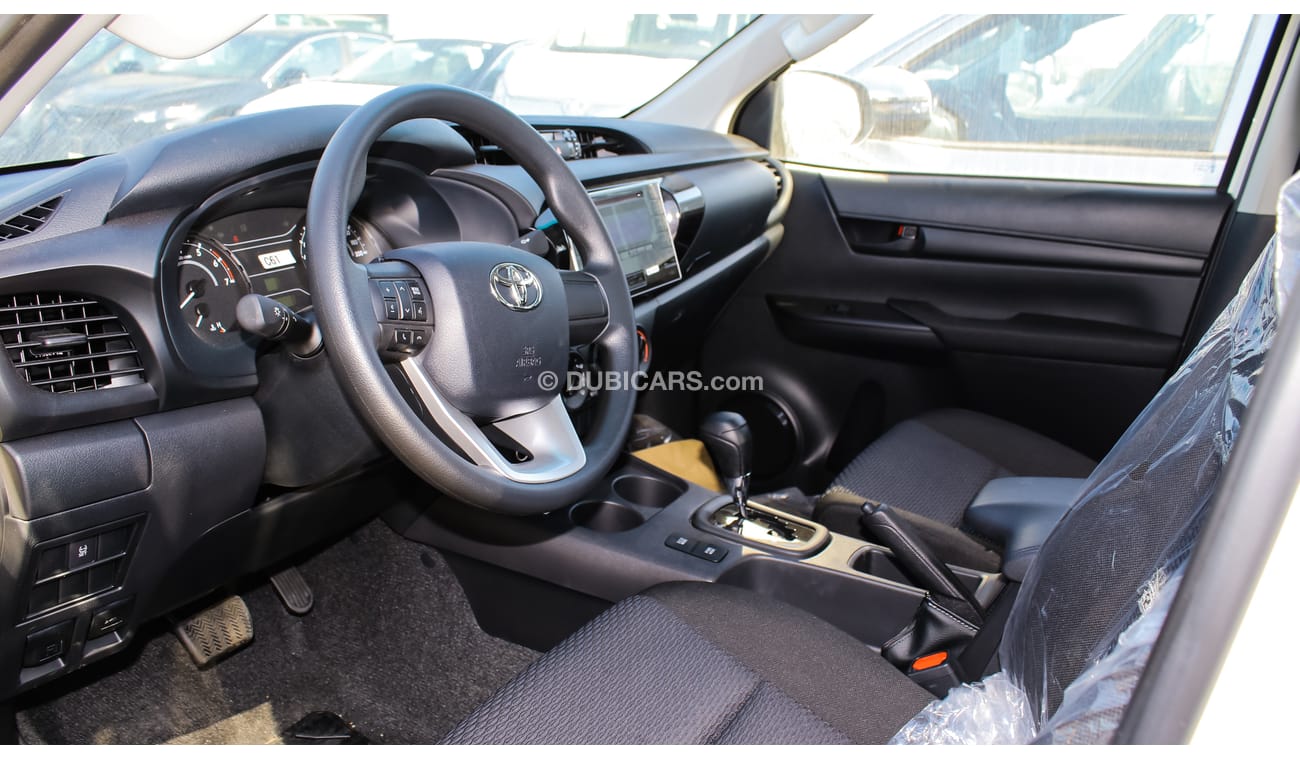 Toyota Hilux Double Cabin pickup 2.4l Diesel 4wd Automatic Transmission