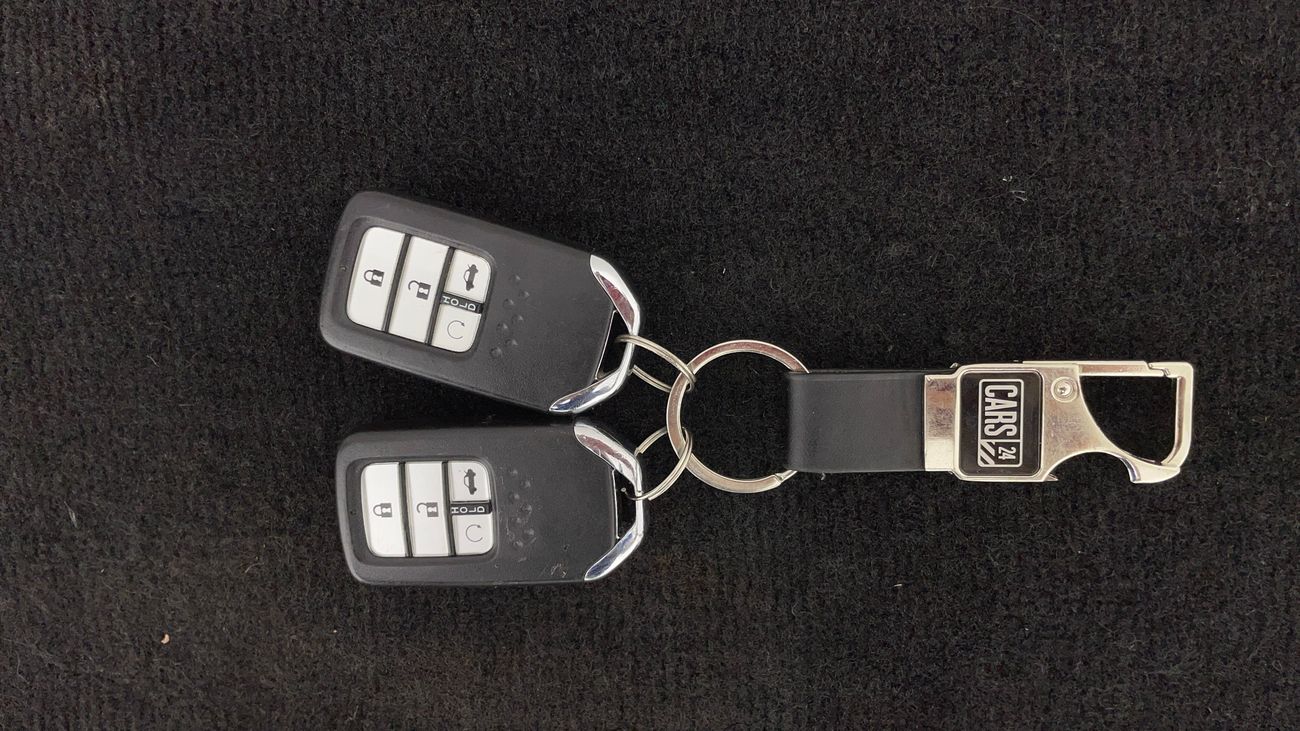 هوندا سيفيك LX SPORT 1.6 | بدون دفعة مقدمة | اختبار قيادة مجاني للمنزل