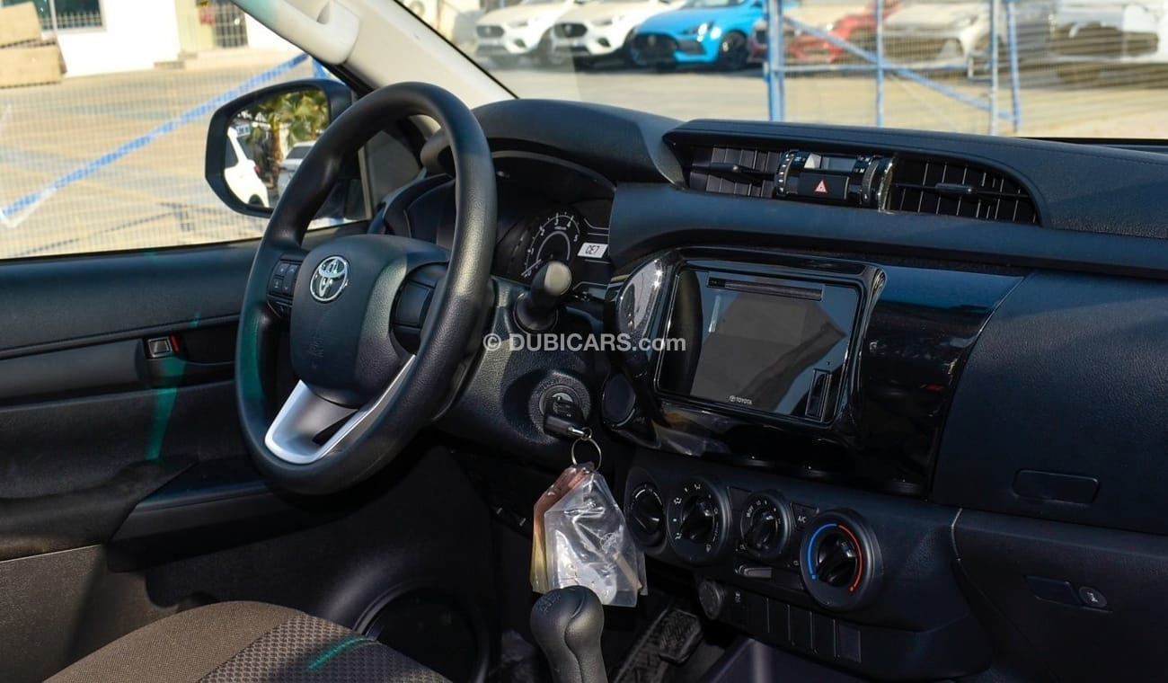 Toyota Hilux 2.4 L Diesel SC