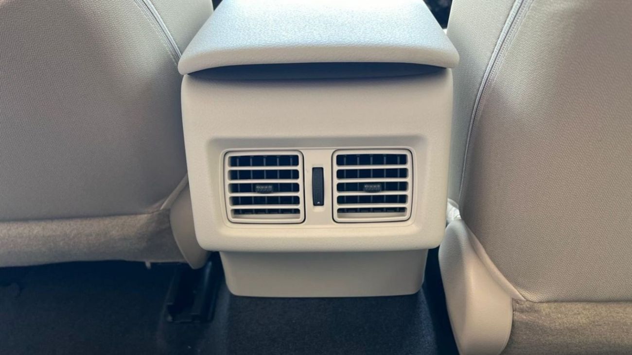 Toyota Camry GLE Hybrid 2.5L