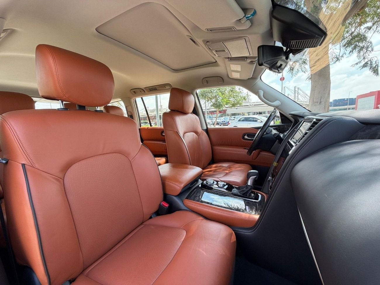 Nissan Patrol LE TITANIUM LE T1 5.6L