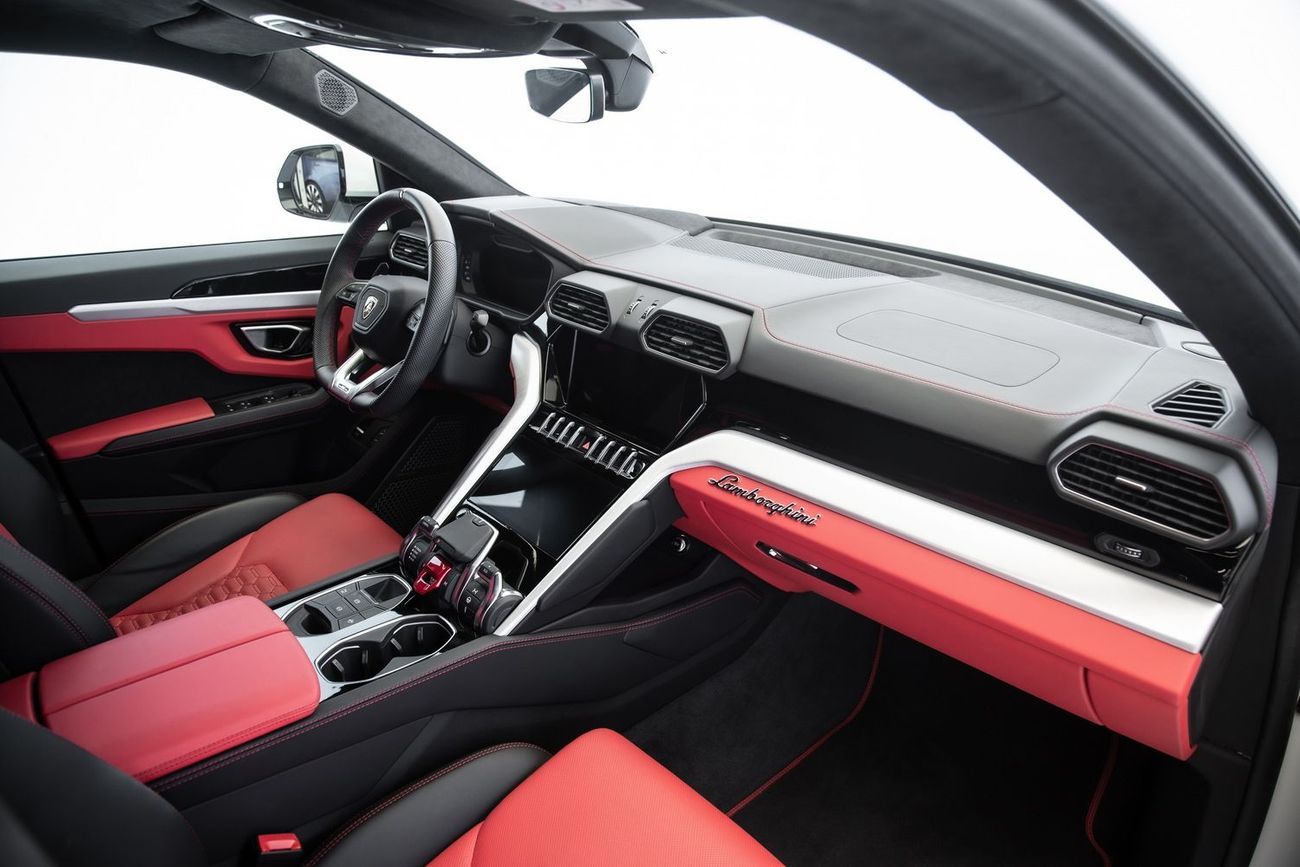 لامبورغيني اوروس STD 4.0T V8