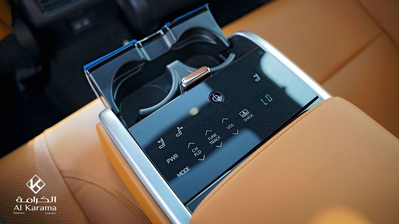 Toyota Camry Lumiere, 2.5L Hybrid with Seat Memory & Ventilation, Radar, 360 Camera