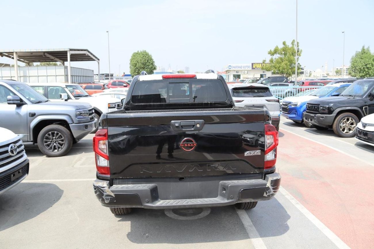 Nissan Navara G 2.5L 4WD A/T