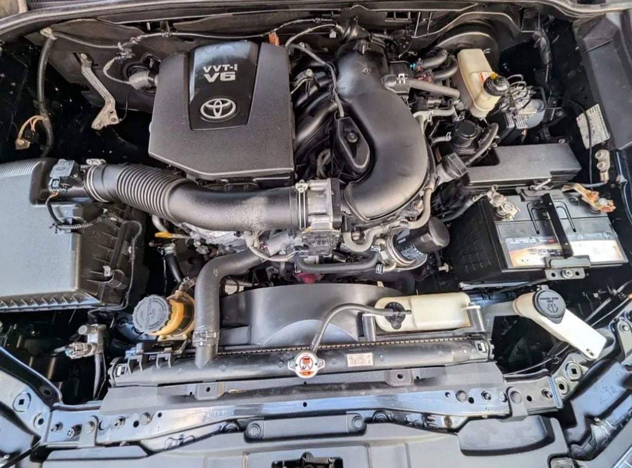 تويوتا فورتونر Toyota Fortuner 2017Model modified 2025Model v6 4.0L petrol Engine Colour Black Interior Brown push