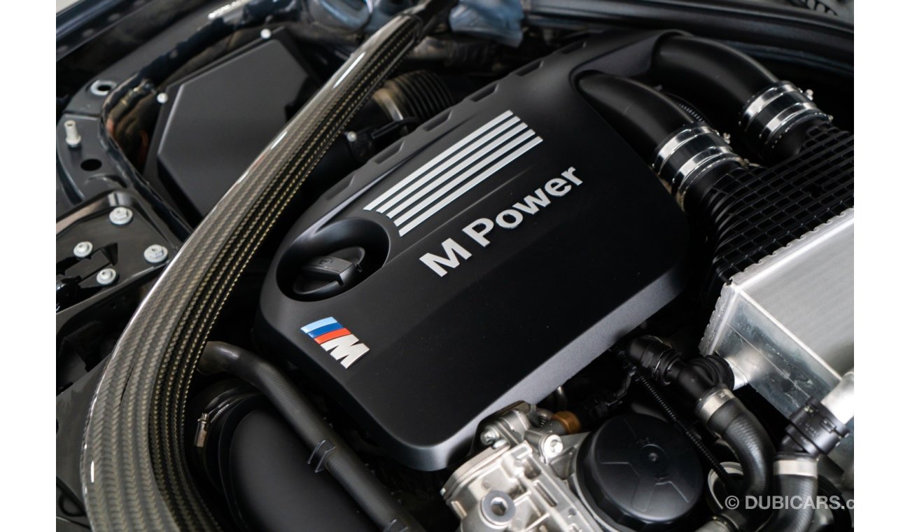 بي أم دبليو M4 كومبتيشن 2019 BMW M4 Competition Pack Convertible / Like New!
