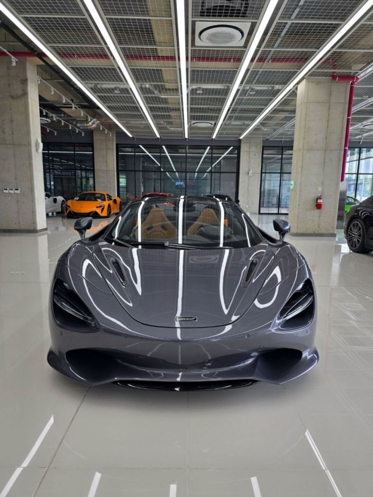 مكلارين 750S سبايدر Brand New McLaren 750S Spider