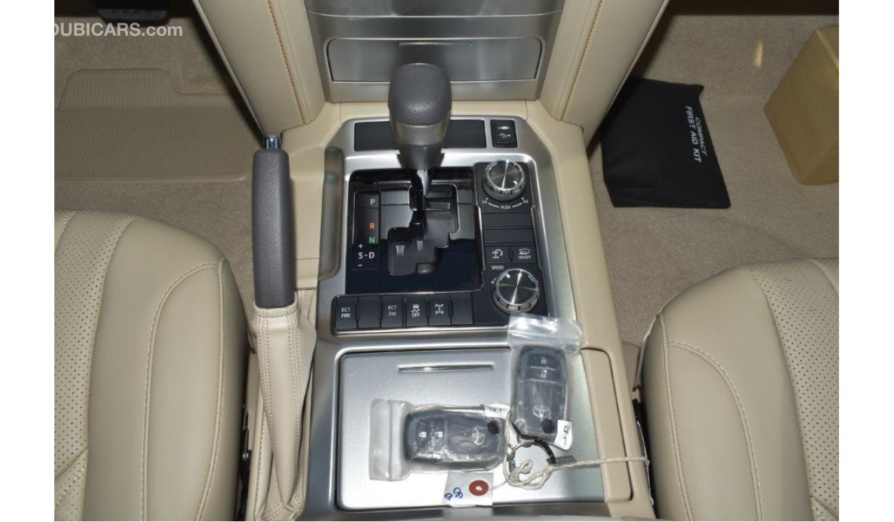 Toyota Land Cruiser 200 GXR V8 4.6L Petrol Automatic Full Option