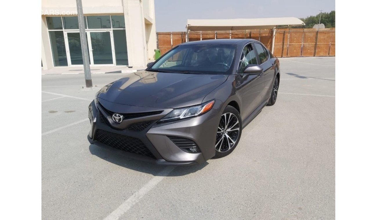 Toyota Camry SE - Sport Edition