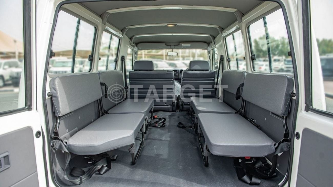 تويوتا لاند كروزر 70 LAND CRUISER LC78 (RHD) 4.2L V6 DIESEL