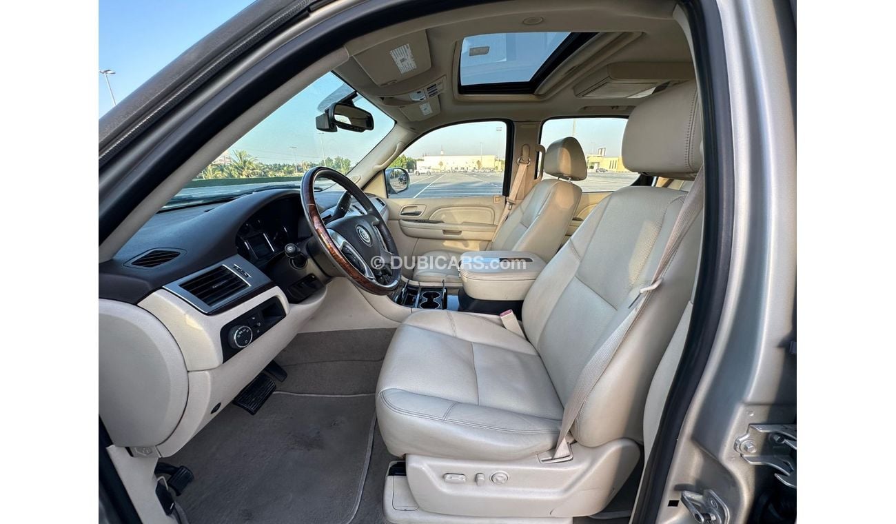 كاديلاك إسكالاد Cadillac Escalade 2007 GCC // Good Condition