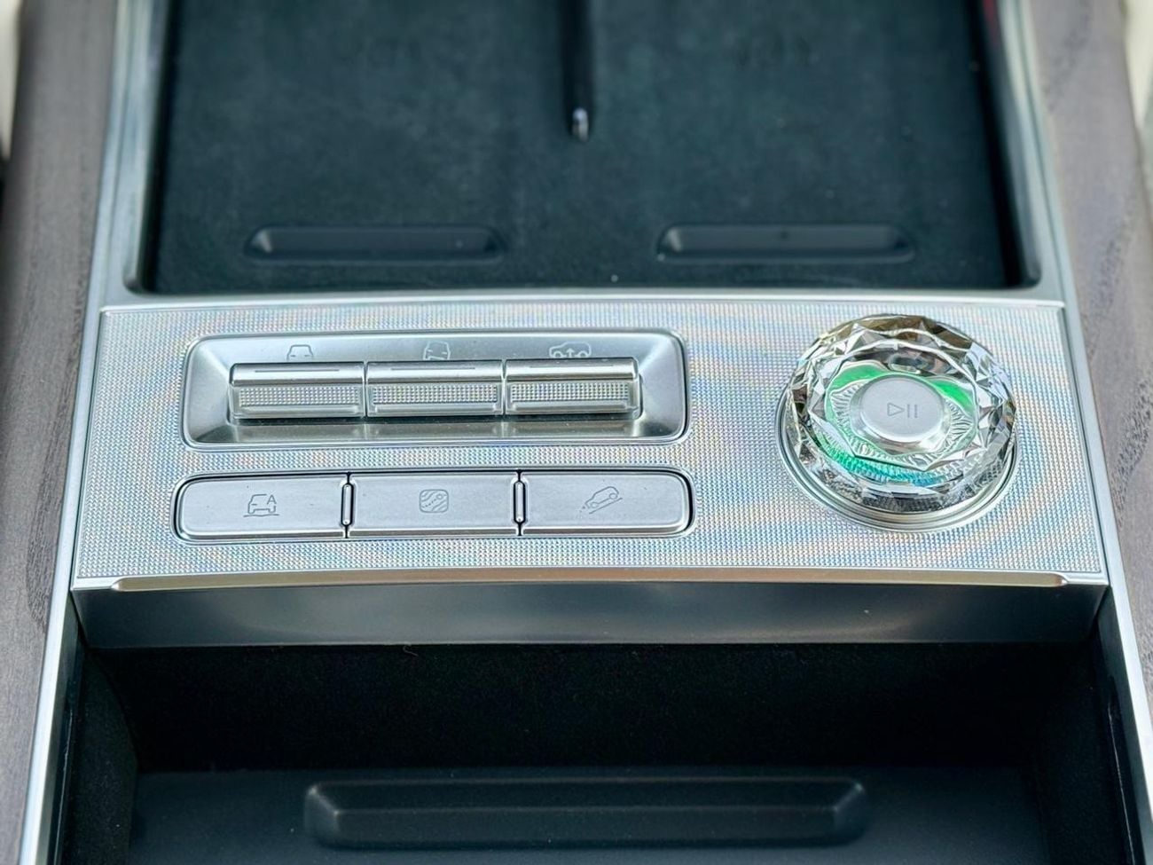 زيكر 9X Zeekr 9X Ultra II 2025 II Obsidian Edition ( Black Edition )