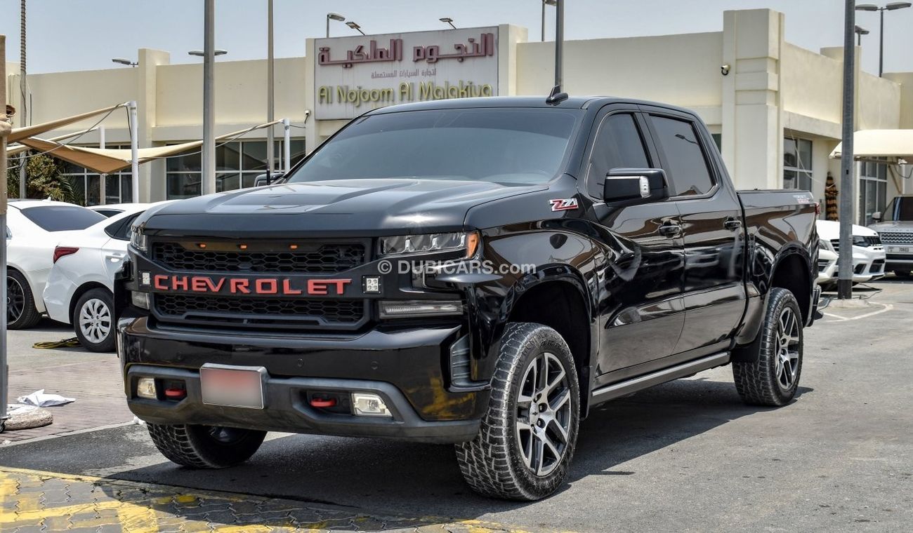 Used Chevrolet Silverado 2019 for sale in Sharjah - 753178
