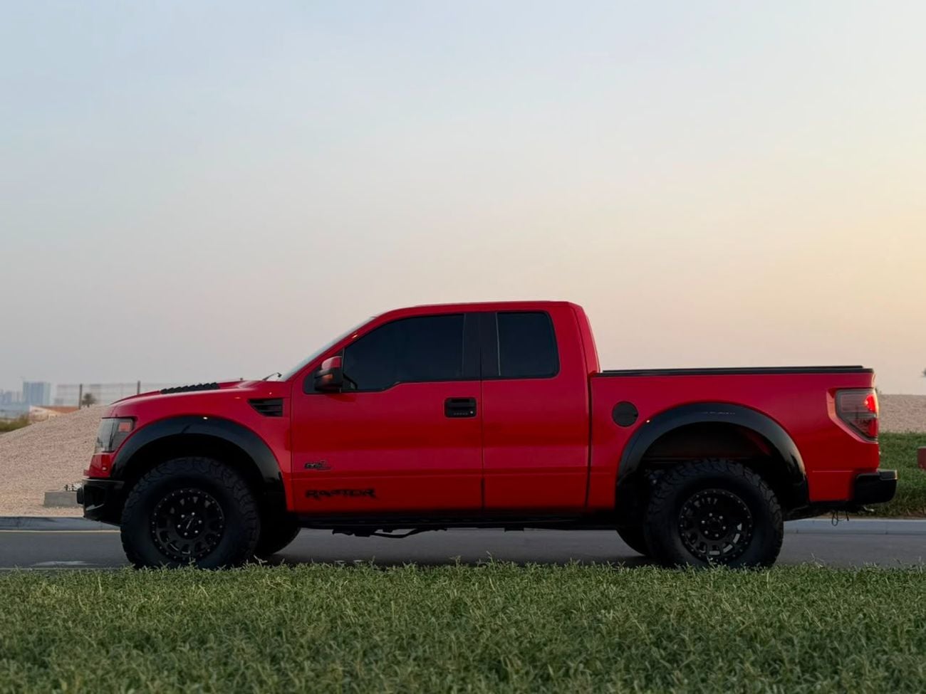 Ford F-150 SVT RAPTOR SUPER CAB
