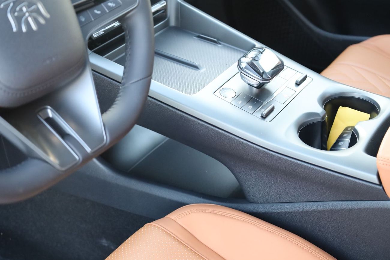 BYD QIN PLUS 1.5L AT HYBRID 55KM Leading With 360 Cam + Driver Power seat 2025 Model only for EXPORT