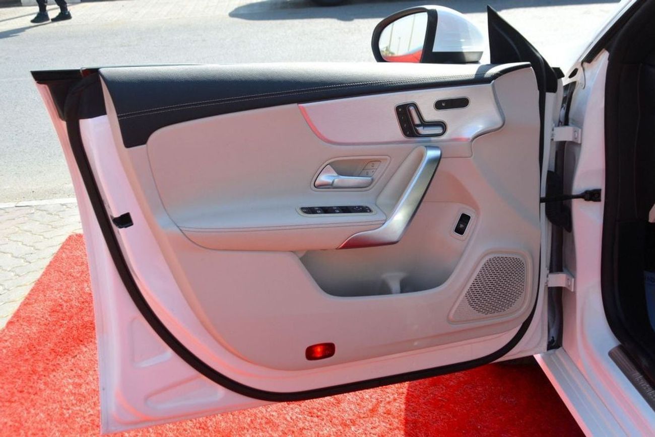 مرسيدس بنز CLA 250 4MATICAMG-CLS 53 KIT // 2020 /4 MATIC /PANORAMIC /FULL OPTION- RECARO SEATS