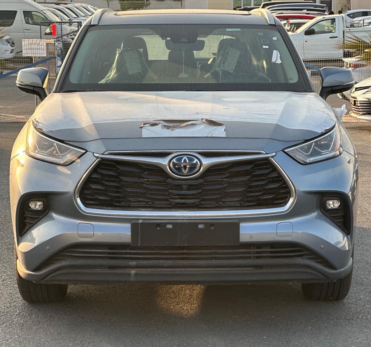 Toyota Highlander Limited ,2.5 L, hybrid, full option