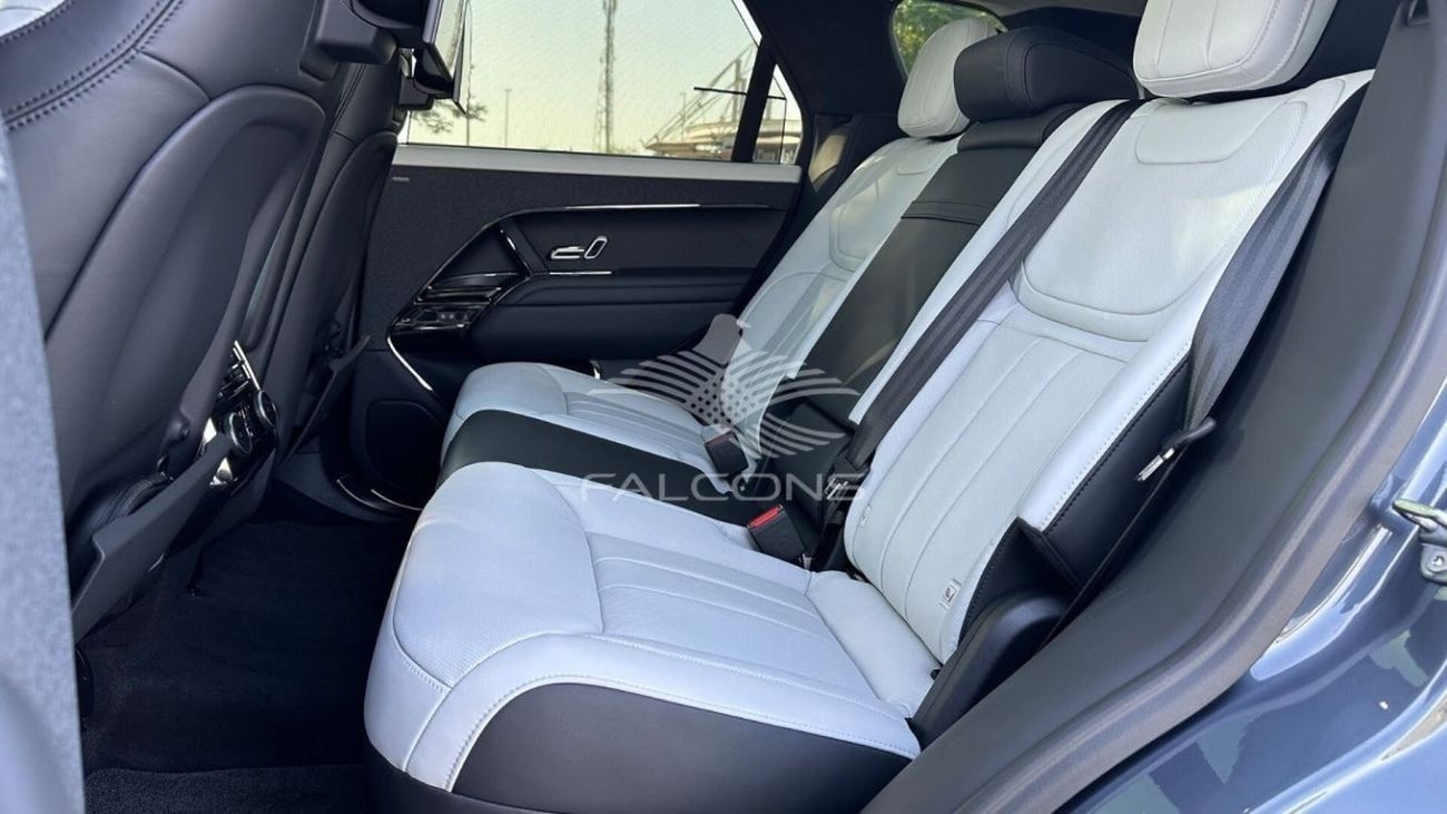 لاند روفر رينج روفر AUTOBIOGRAPHY P530 3.0L AUTOBIOGRAPHY TWINTURBO HYBRID