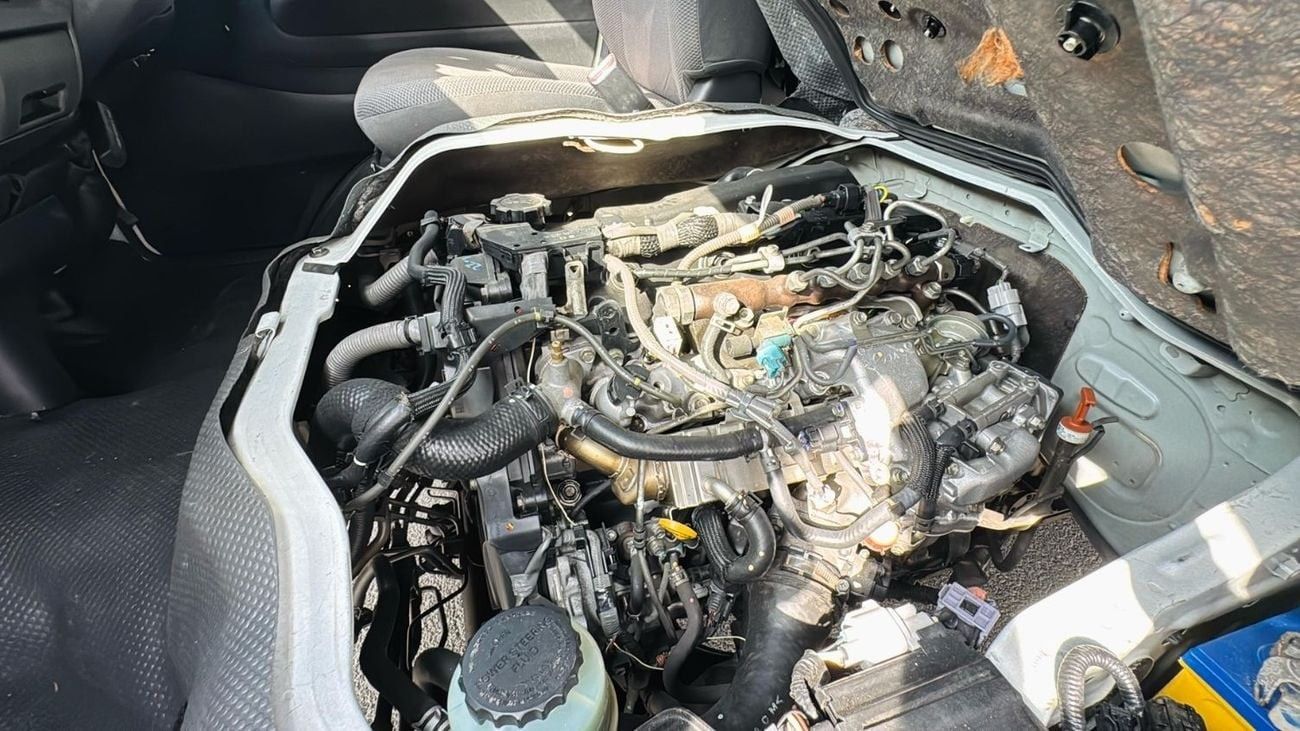 تويوتا هاياس PREMIUM CONDITION | RHD | 3.0L DIESEL ENGINE | 2017 | AUTOMATIC TRANSMISSION | 16 SEATERS