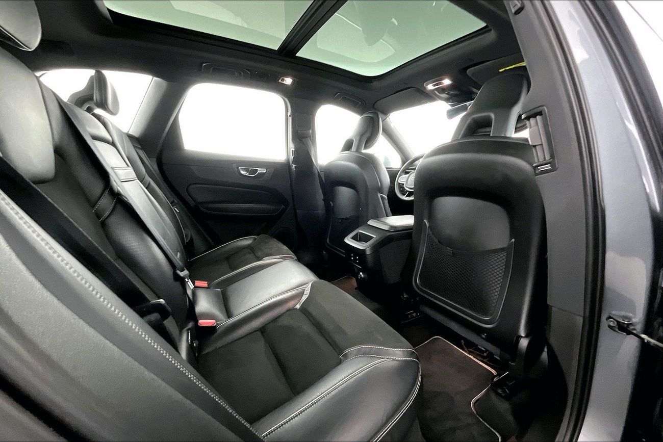 Volvo XC60 T5 R Design | Guaranteed Warranty | 0 Down Payment