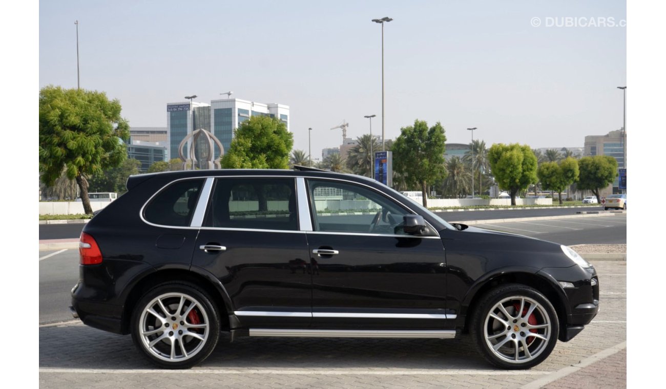 Porsche Cayenne Turbo Full Option in Excellent Condition