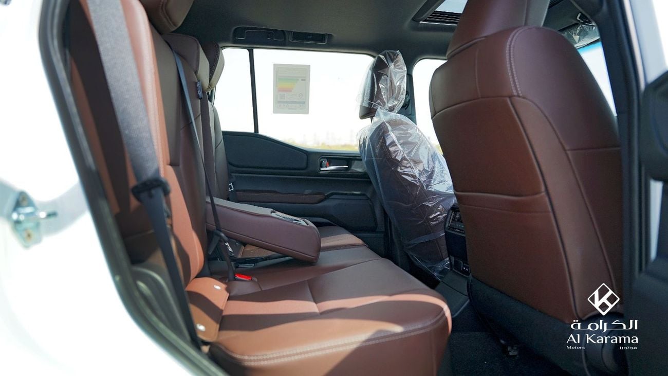 Toyota Prado 2.8L - Adventure -  Sunroof - Heating cooling seats - Rear Camera - Off-road Tires