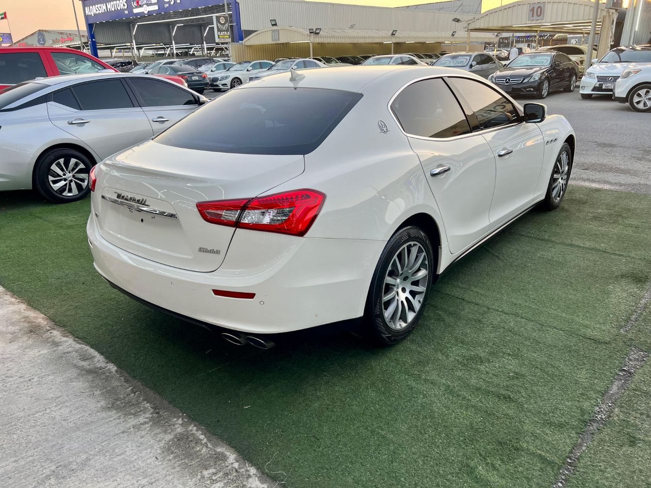 مازيراتي جيبلي S Q4 3.0L (410 HP) maelige warranty original km