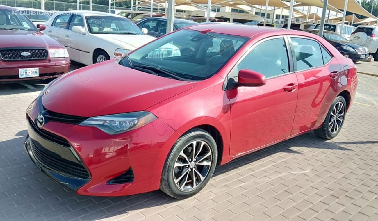 Toyota Corolla LE  -  Signature edition