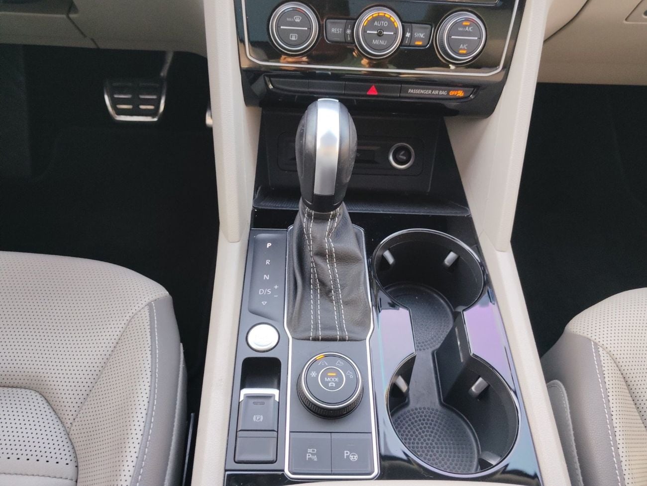 Volkswagen Teramont R LINE