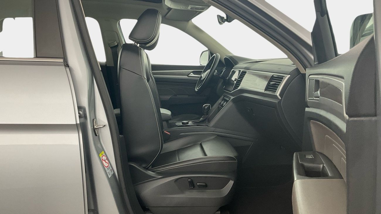 فولكس واجن تيرامونت Comfortline | upto AED 20,000 Ramadan Discount | شامل الضمان | 0 ﺪﻔﻋﺓ ﺃﻮﻟﻯ