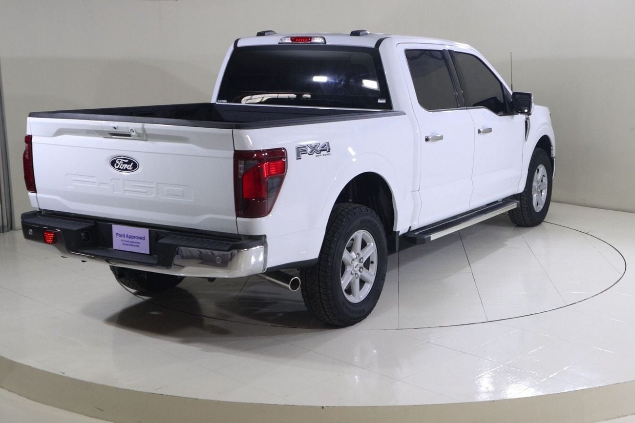 Ford F-150 XLT CREW CAB /F1-1325S/AL TAYER MOTOROS/ AL QOUZ SHOWROOM